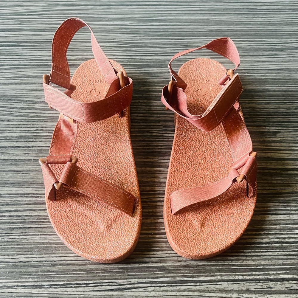 Cacatoes, Sahara Glitter